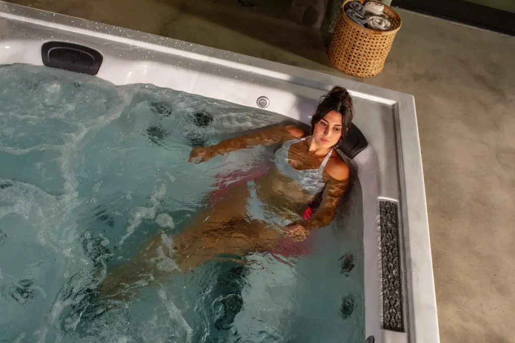 Jacuzzi® Hot Tubs - Jacuzzi Hot Tubs Atlanta Jht Jlxl Mid Woman Relax Ir Lights 03 1920X1280 9F73Bb6A 0837 4B46 8C06 5D91Cbe72Dfd - Jacuzzi Hot Tubs Atlanta