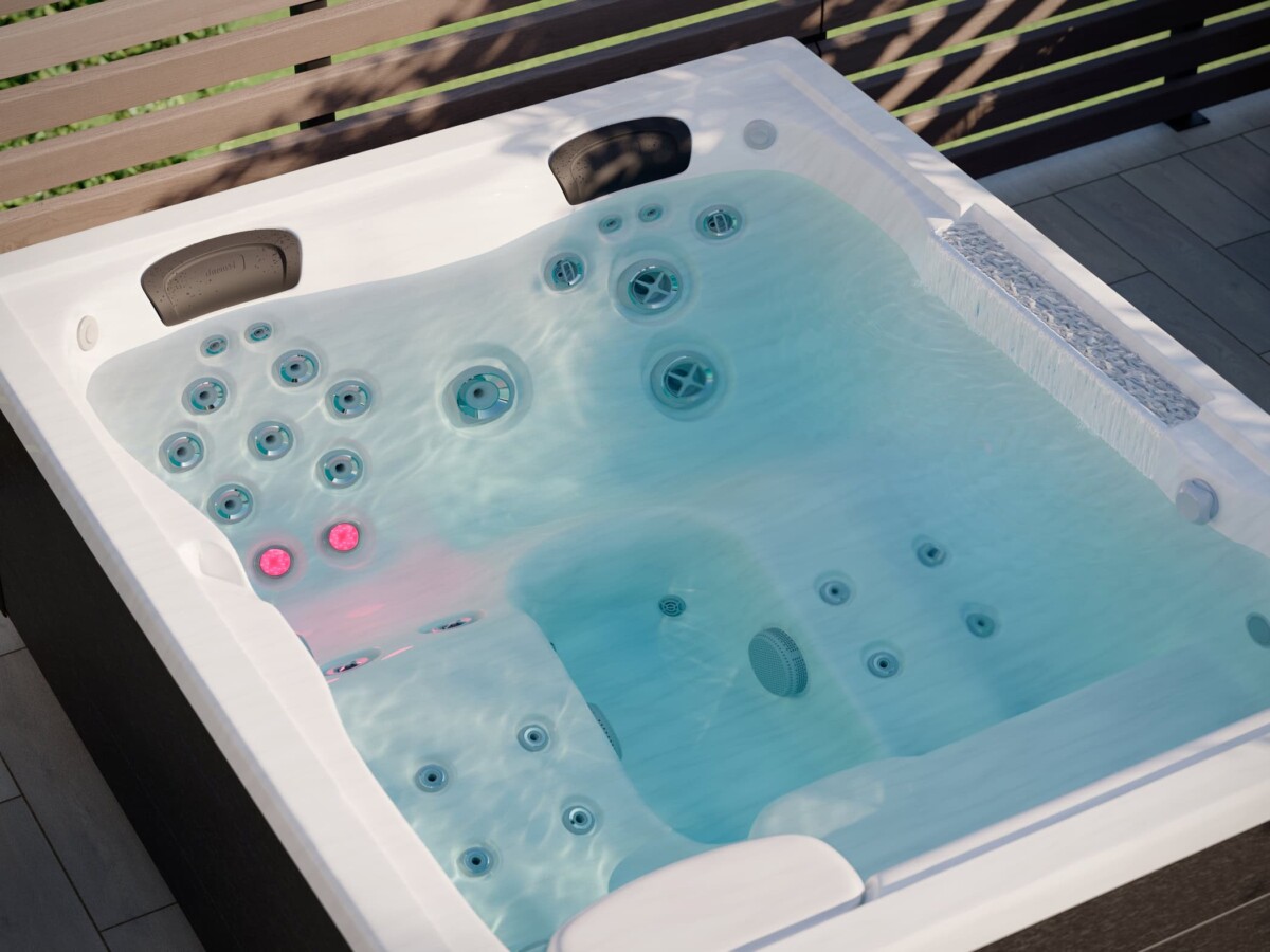 Jht J404L Platinum Smoked Ebony Modernpatio Closeup - Jacuzzi Hot Tubs Atlanta