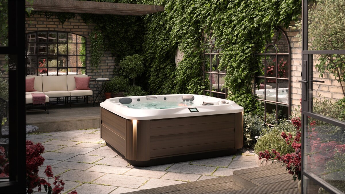 Jacuzzi Hot Tub J 335 Modernhardwood 1 - Jacuzzi Hot Tubs Atlanta